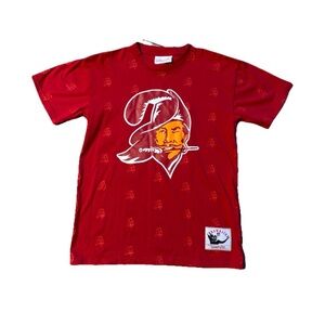 Mitchell & Ness Boys Tampa Bay Buccaneers Throwback T-Shirt NFL Red Youth M